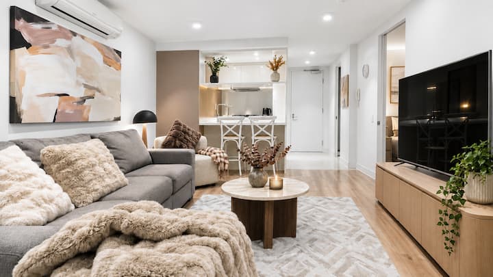 Urban Elegance living space and city outlook